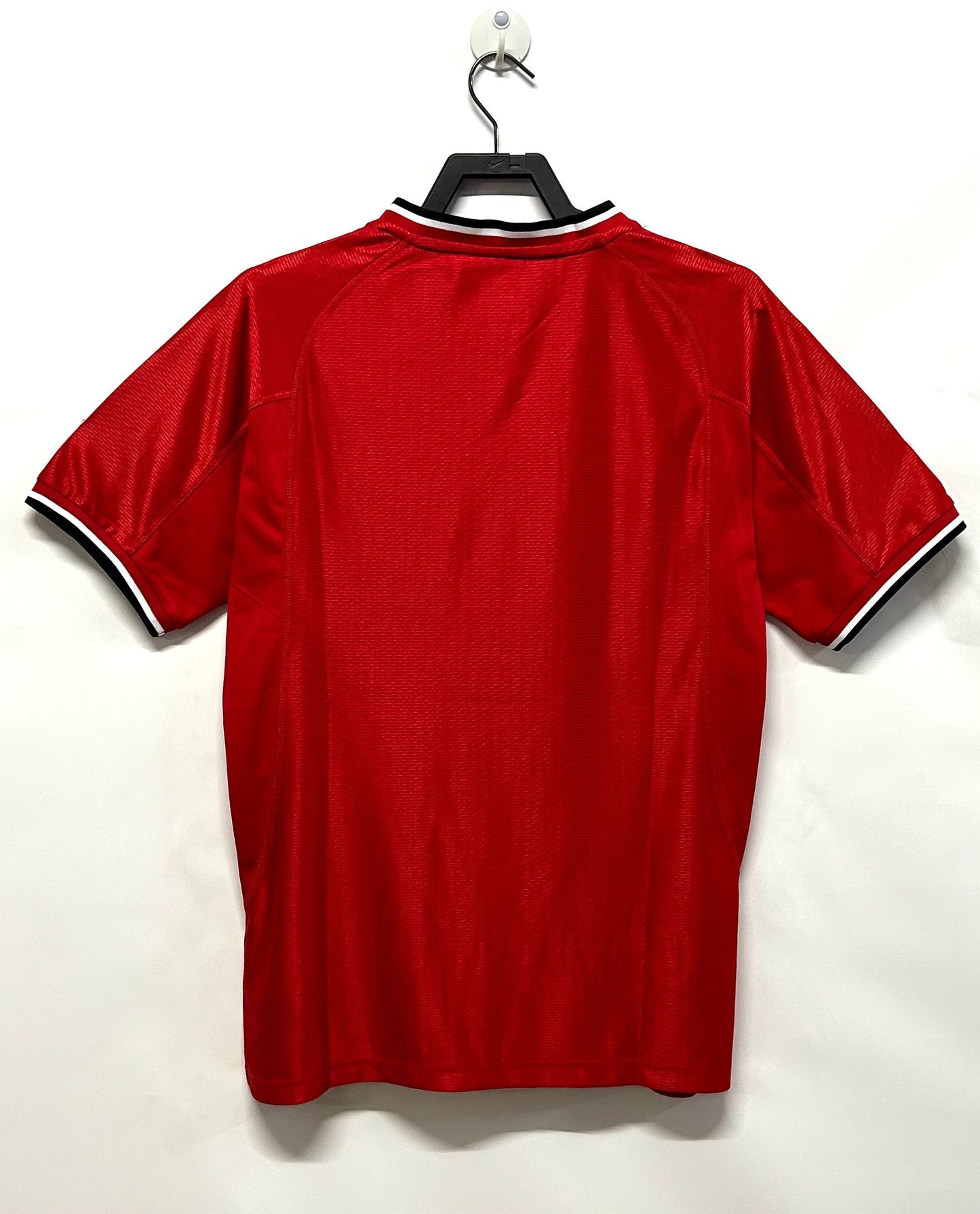 Manchester United 2000/2002 Home Jersey