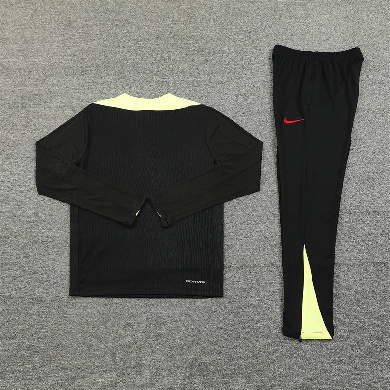 Liverpool 2024/2025 Training Suit