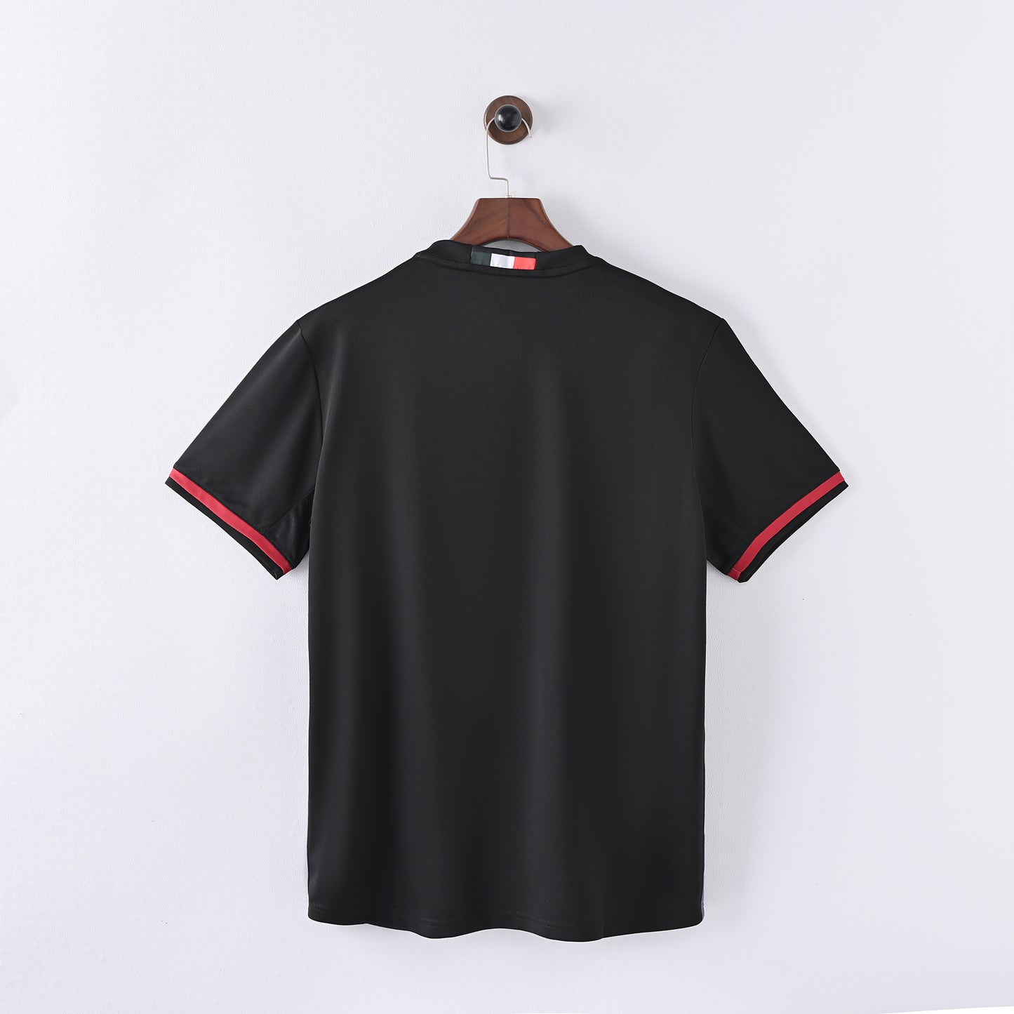 AC Milan 2016/2017 Home Jersey