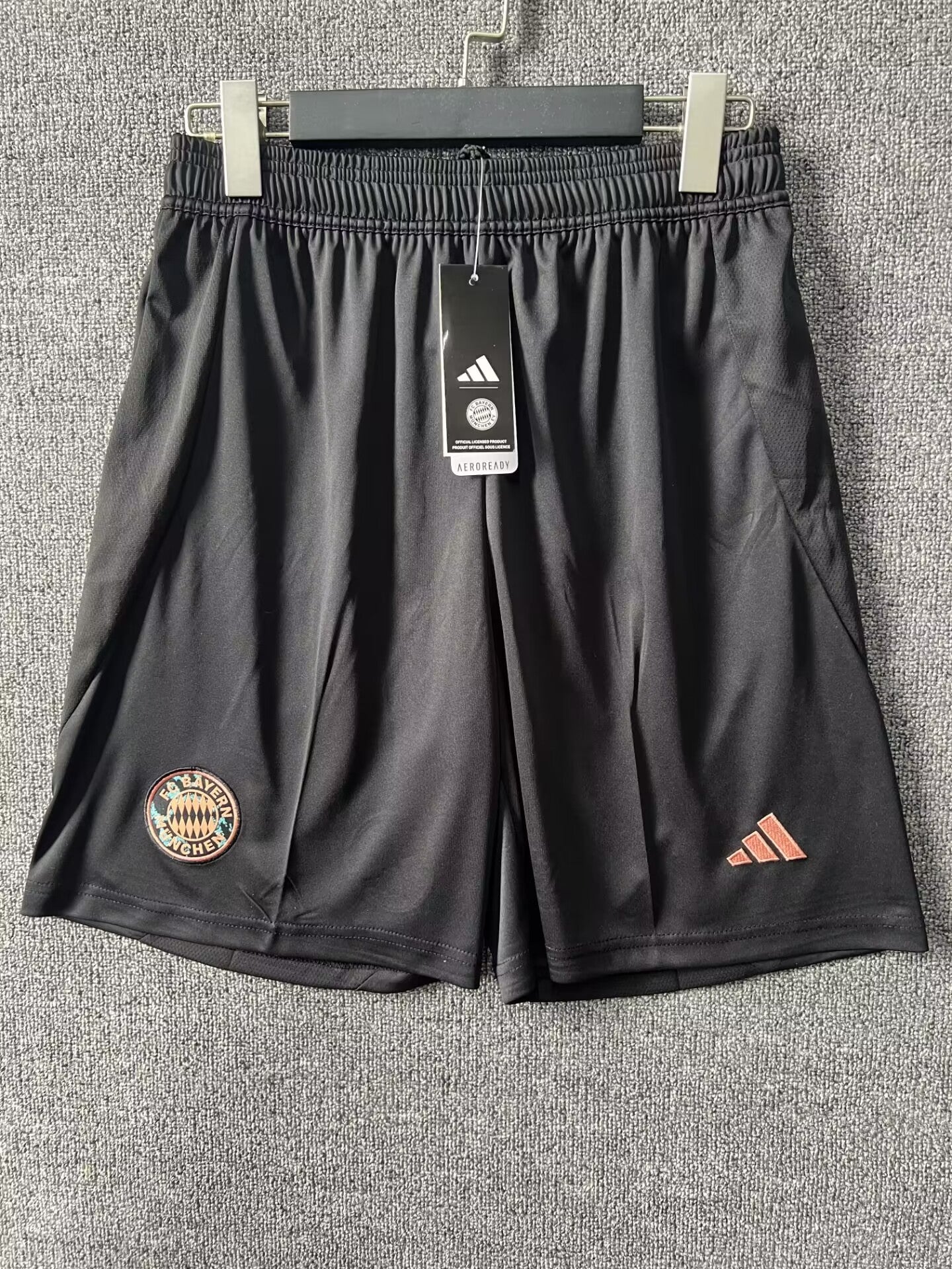 Bayern 2024/2025 Away Shorts