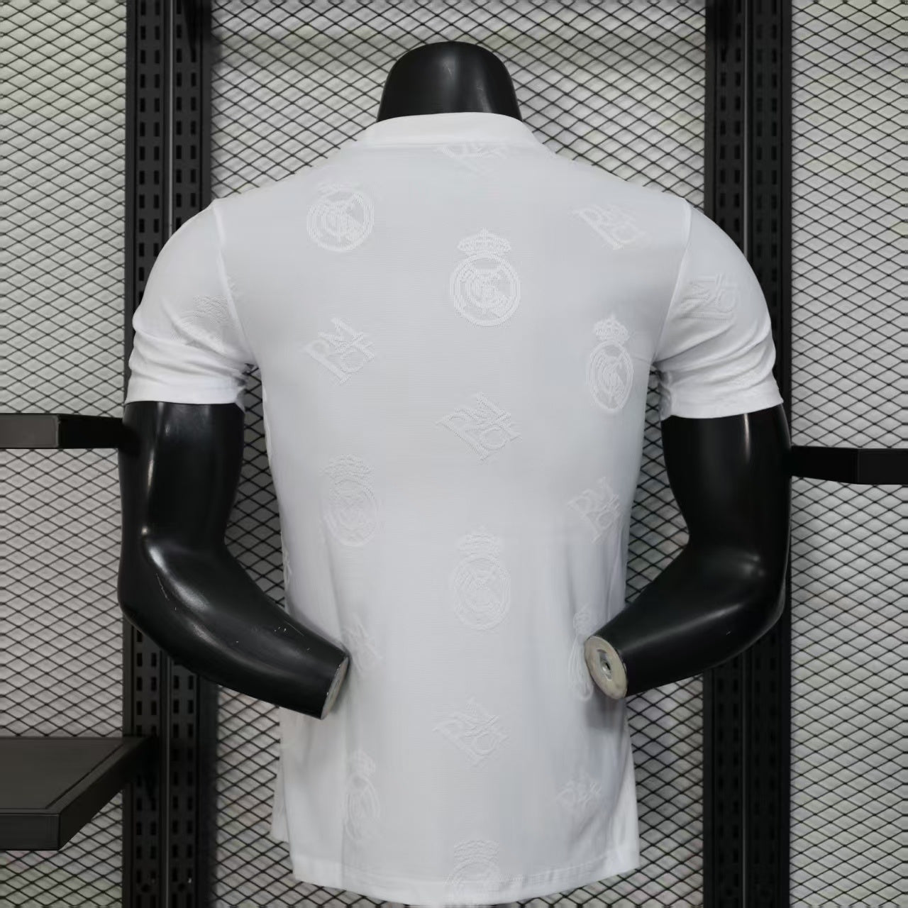 Real Madrid 2026/2027 Jersey