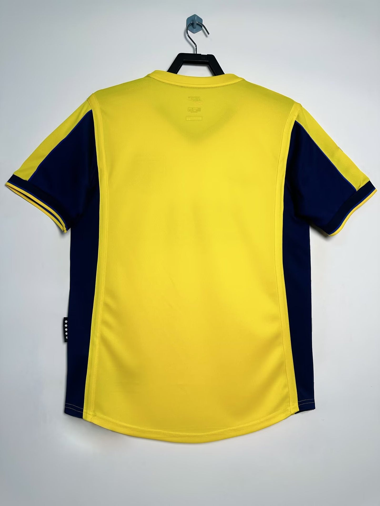 Arsenal 1999/2001 Away Jersey