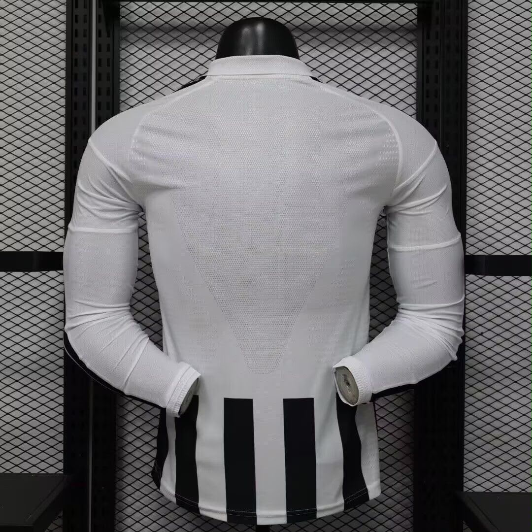 Juventus 2026/2027 Home Long Sleeve Jersey