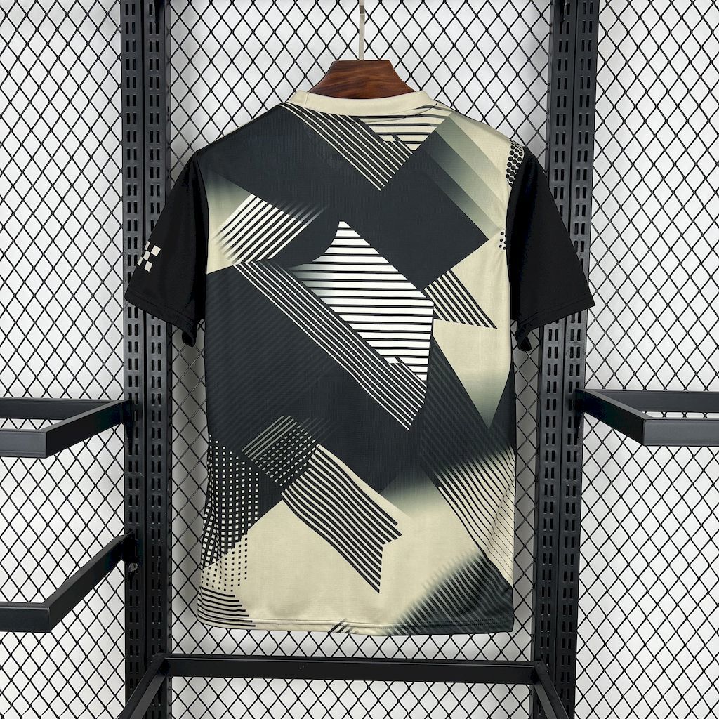Manchester City 2025/2026 Jersey