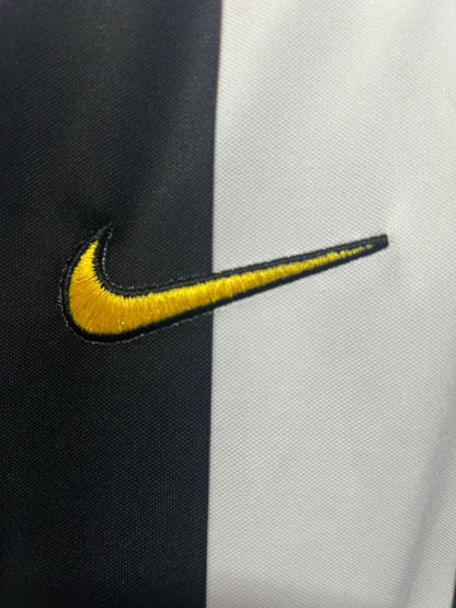 Juventus 2004/2005 Home Jersey