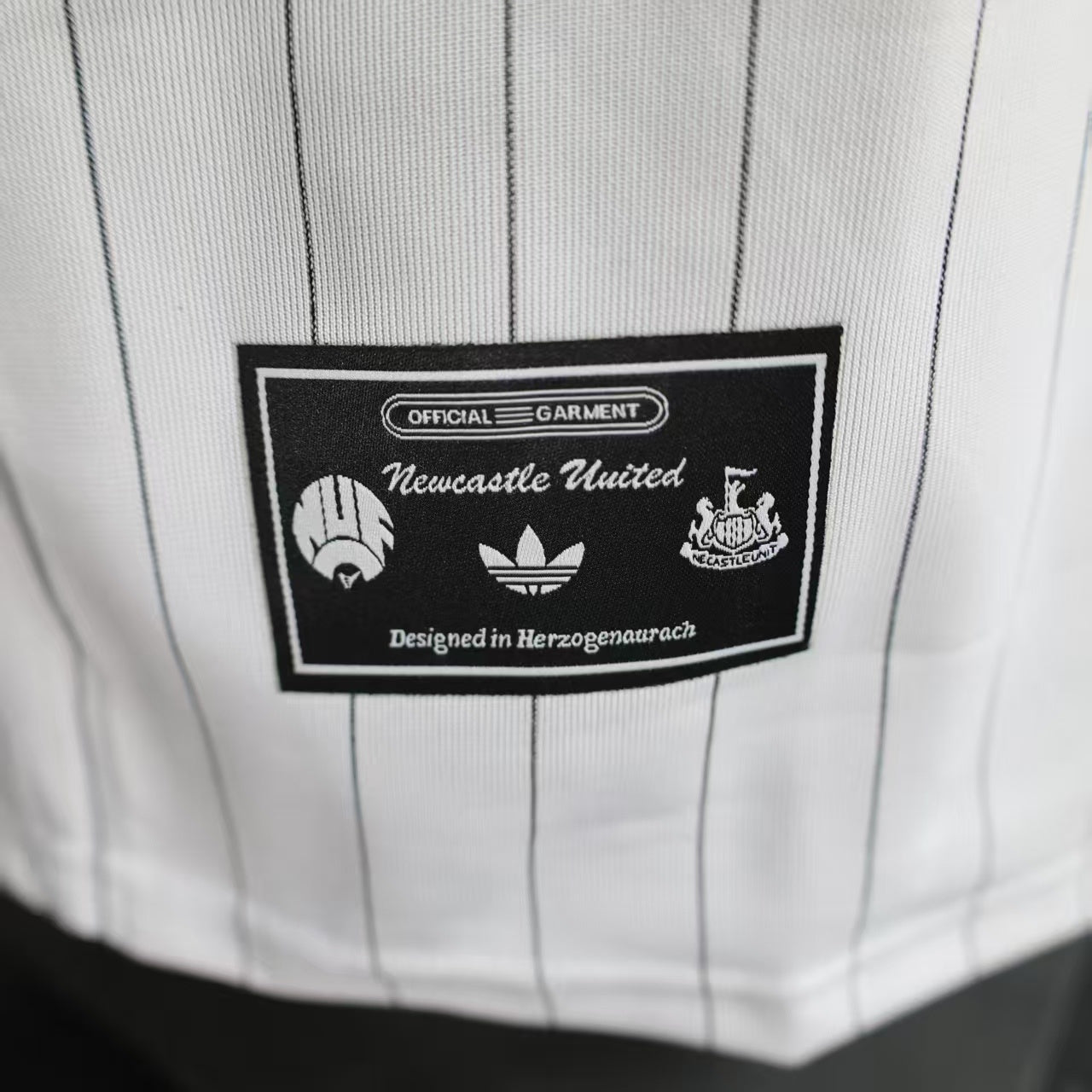 Newcastle 2025/2026 Jersey
