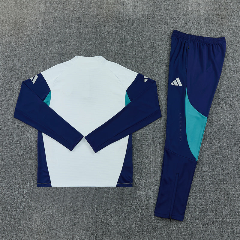 Arsenal 2025/2026 Training Suit