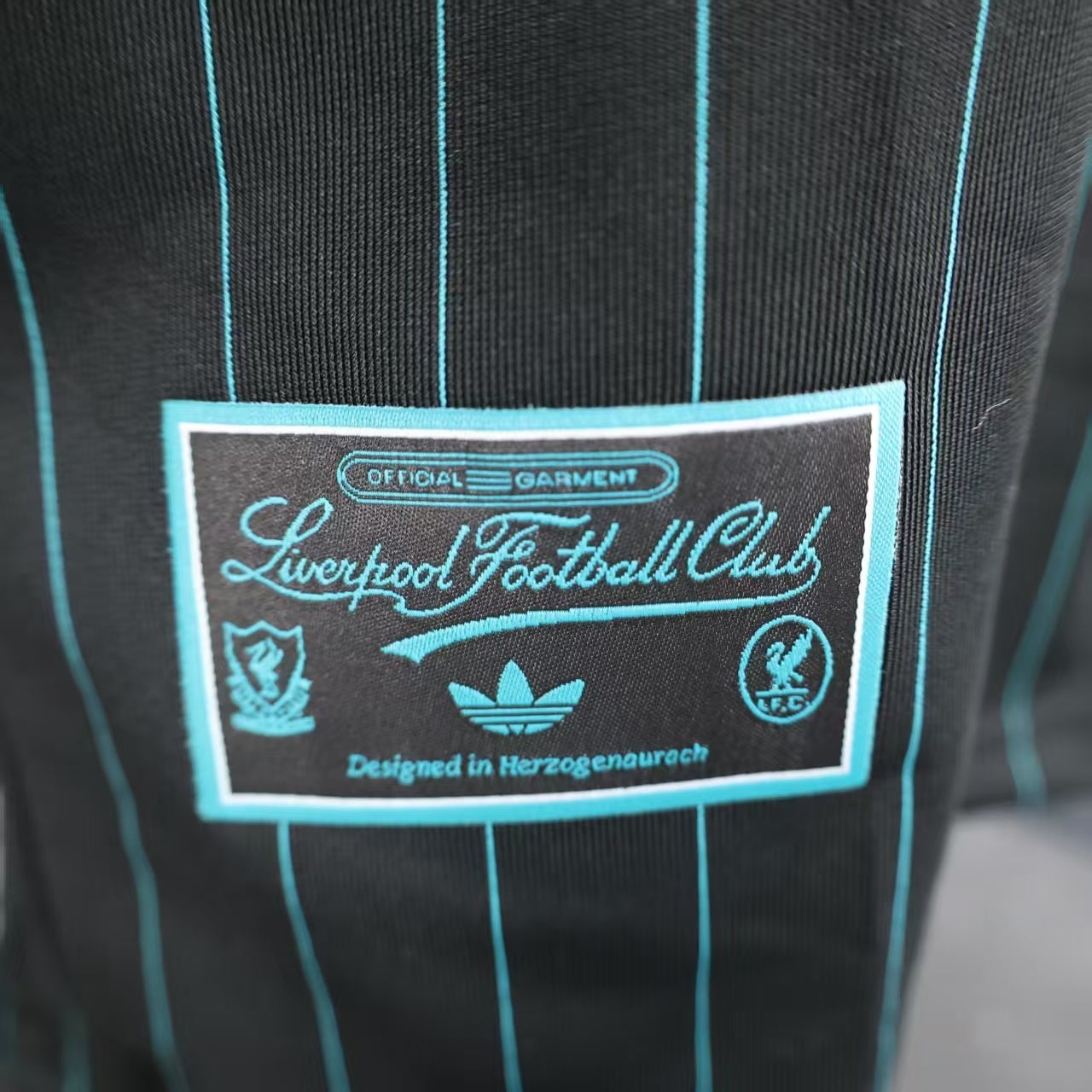 Liverpool 2025/2026 Jersey