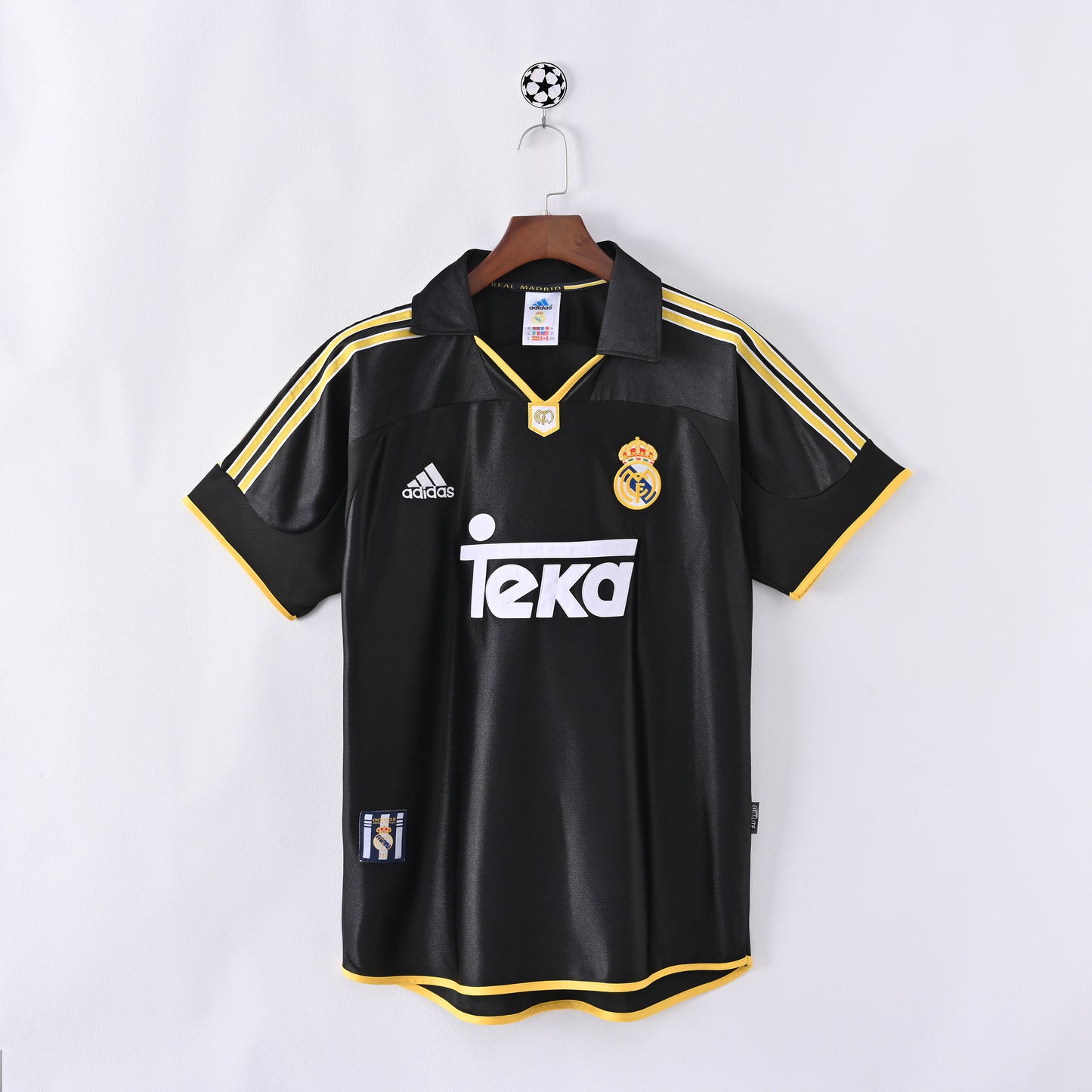 Real Madrid 1999/2001 Away Jersey