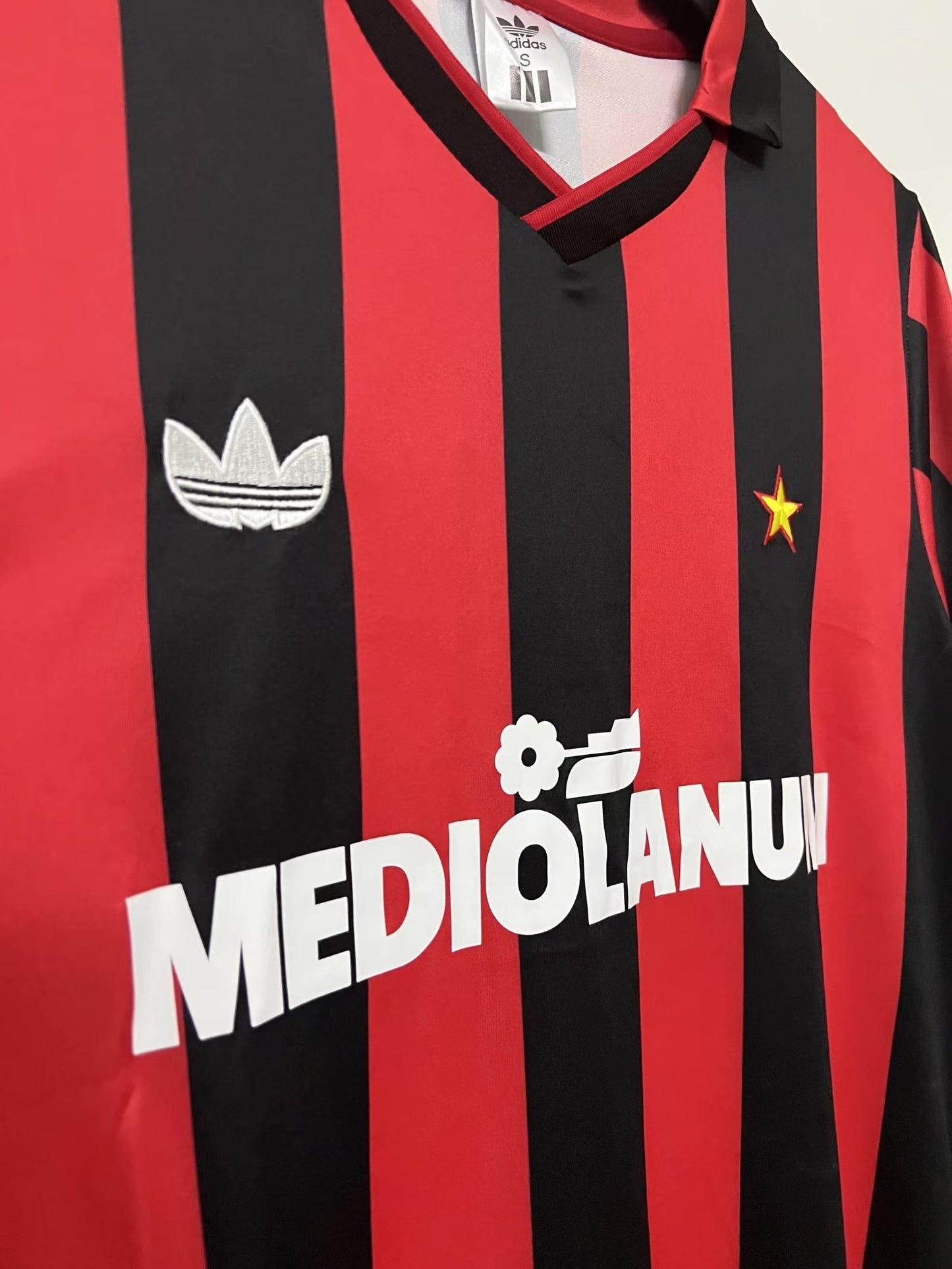 AC Milan 1991/1992 Home Jersey