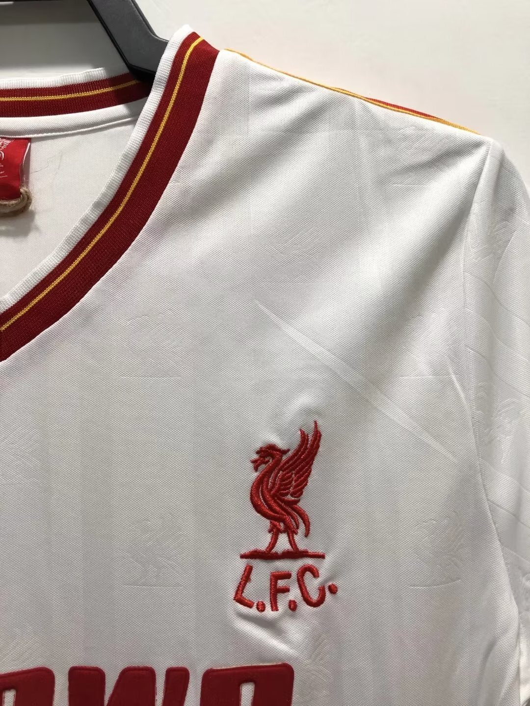 Liverpool 1985/1986 Away Jersey