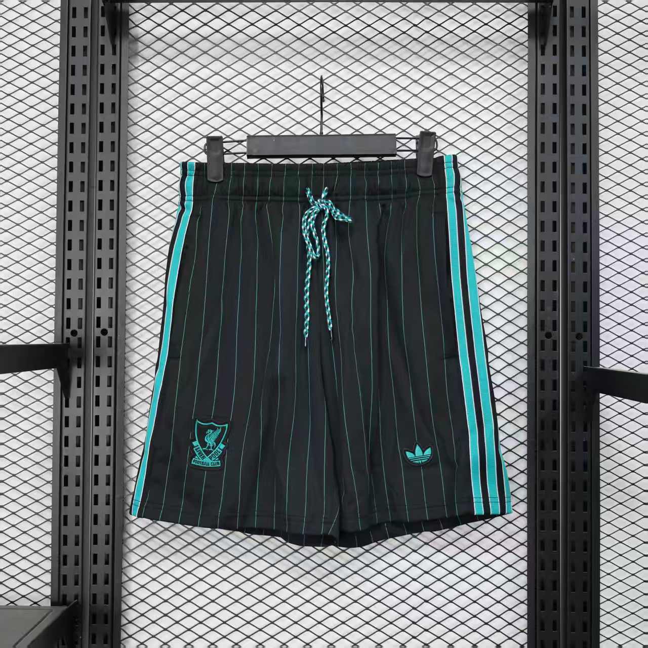 Liverpool 2025/2026 Shorts