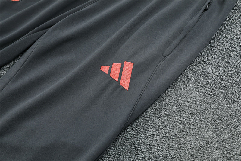 Bayern 2025/2026 Training Suit