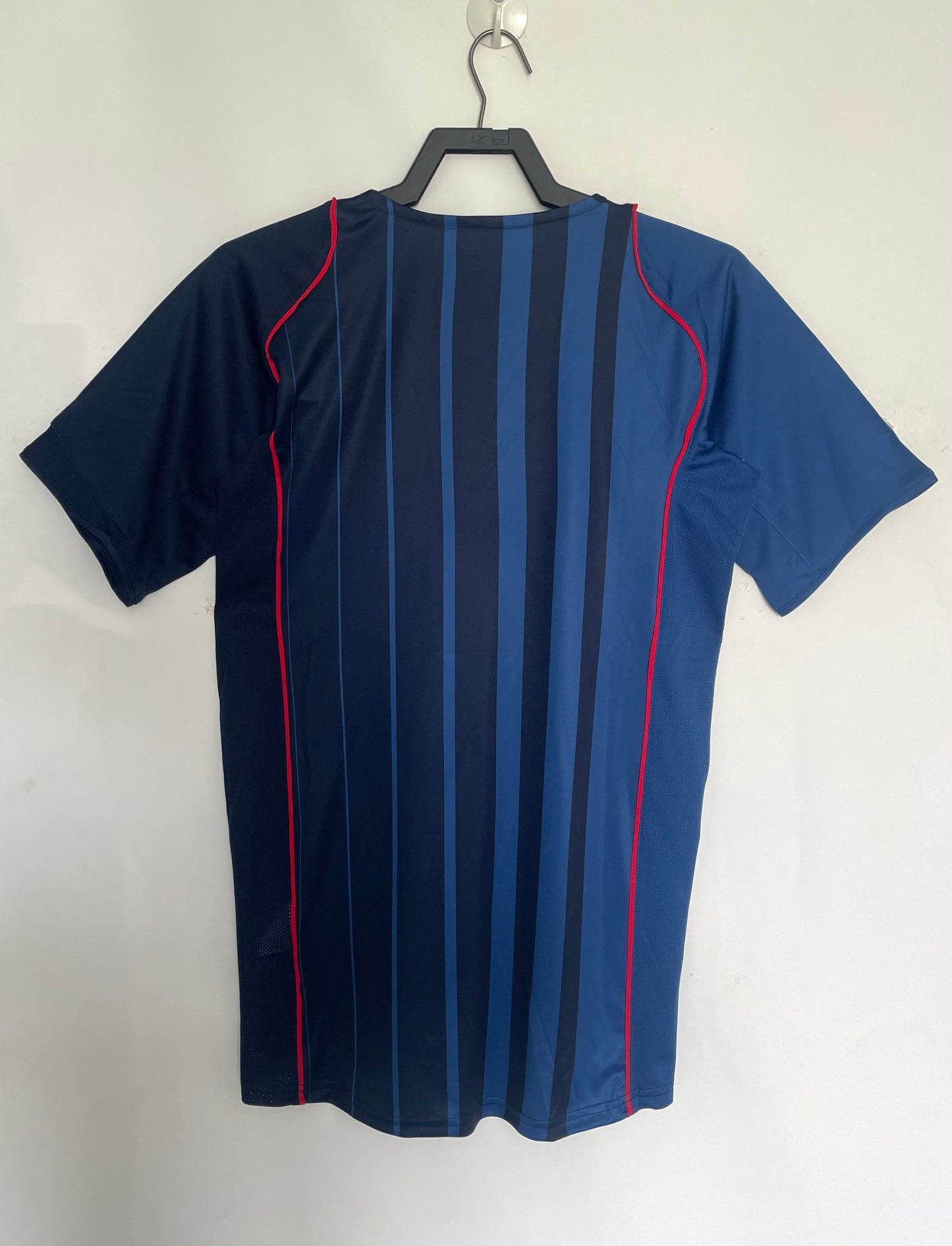 Barcelona 2004/2005 Away Jersey