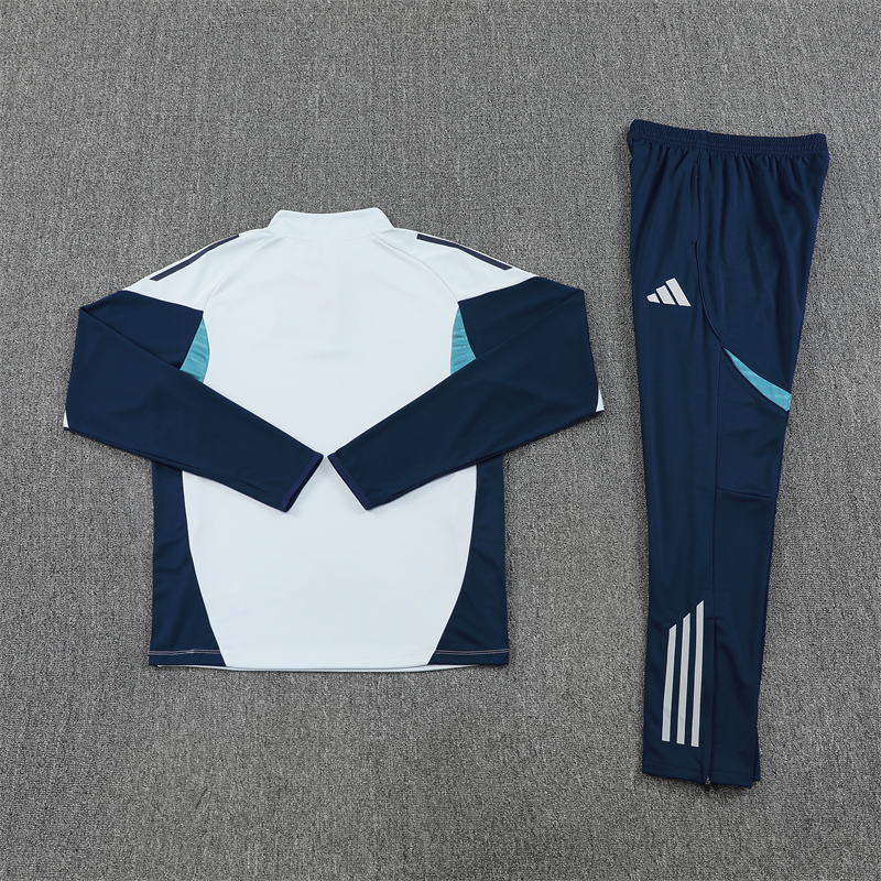 Arsenal 2025/2026 Training Suit