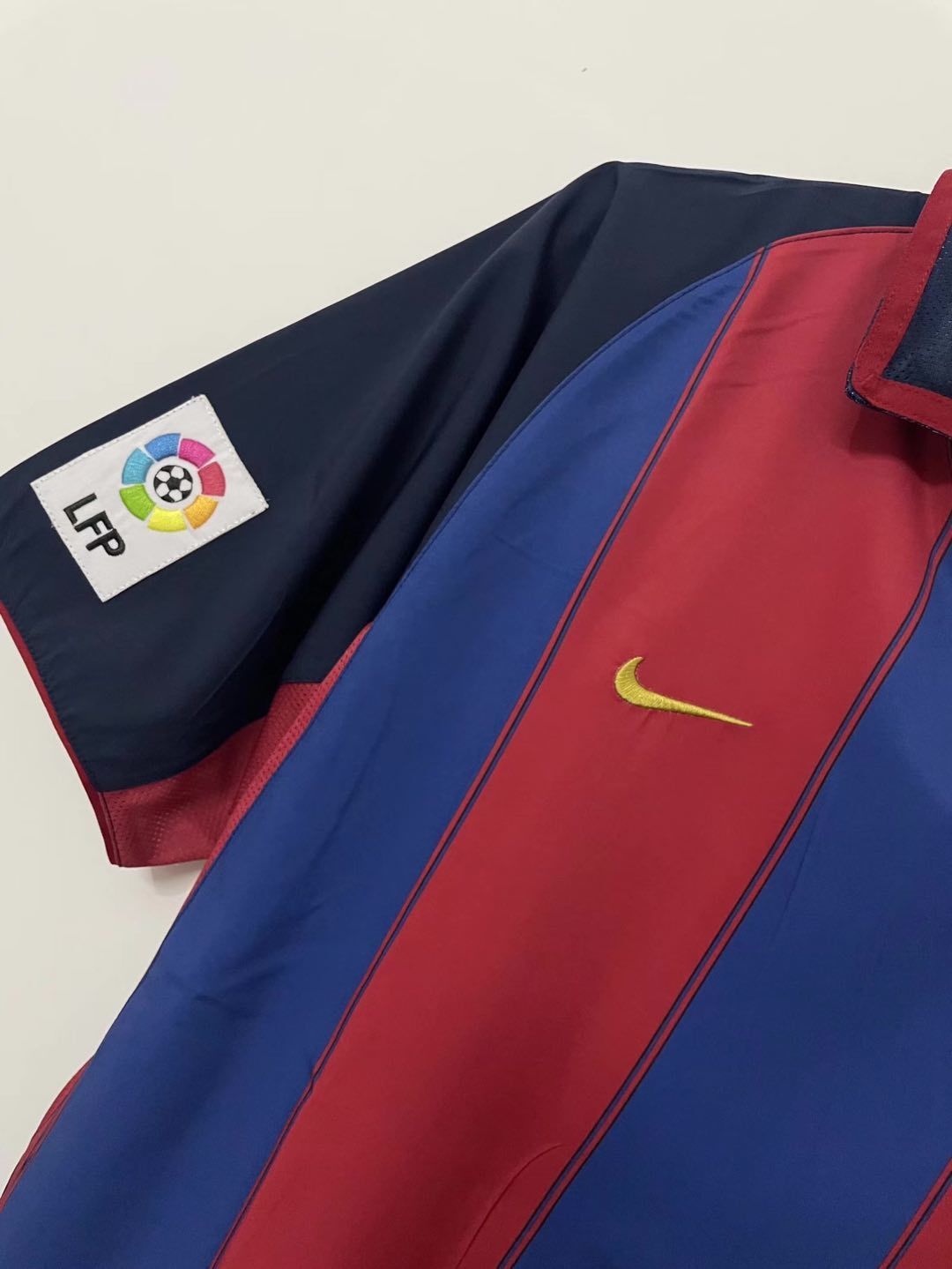 Barcelona 2003/2004 Home Jersey
