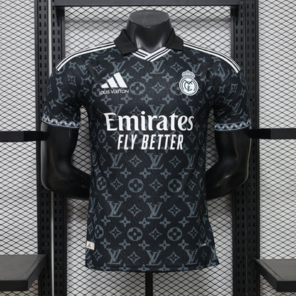 Real Madrid 2026/2027 Jersey