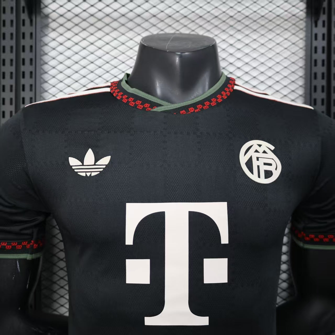 Bayern 2025/2026 Third Jersey