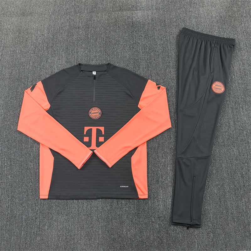 Bayern 2025/2026 Training Suit