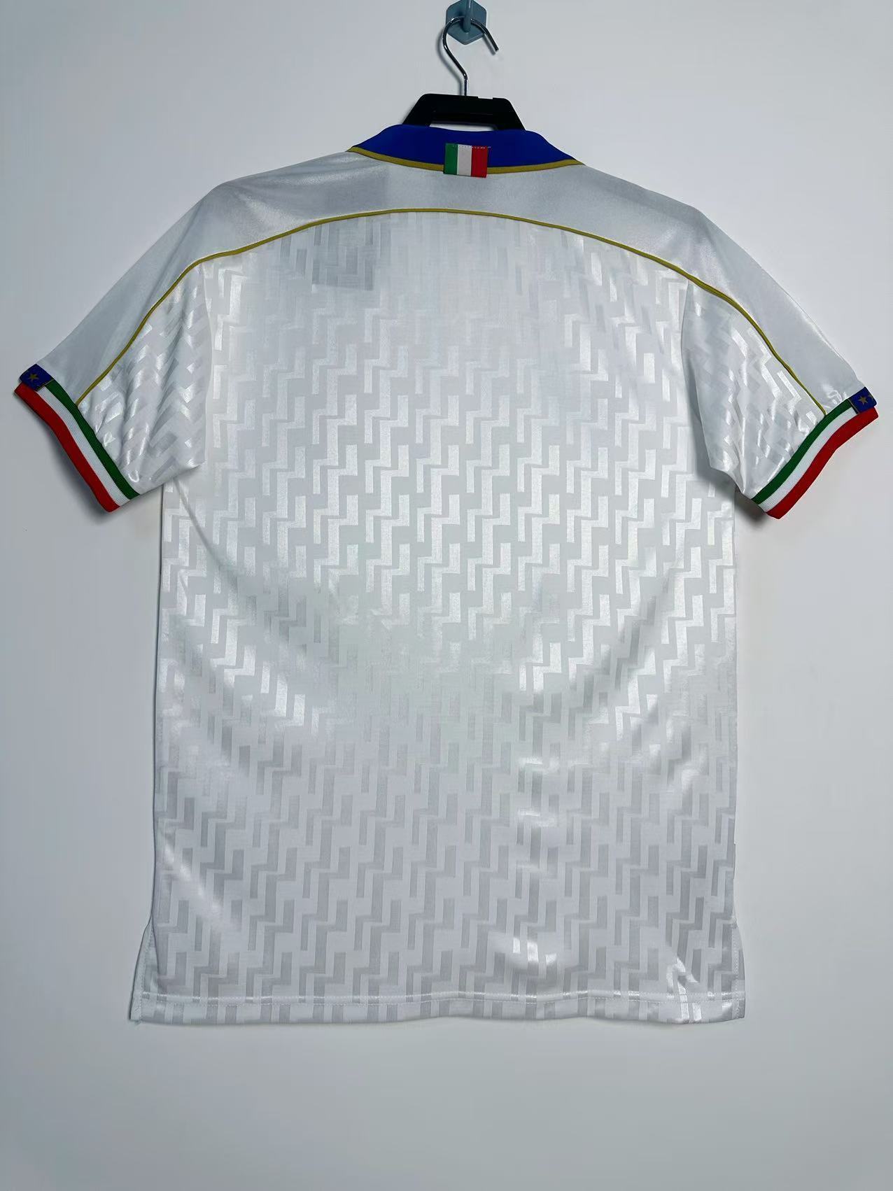 Italy 1995 Away Jersey