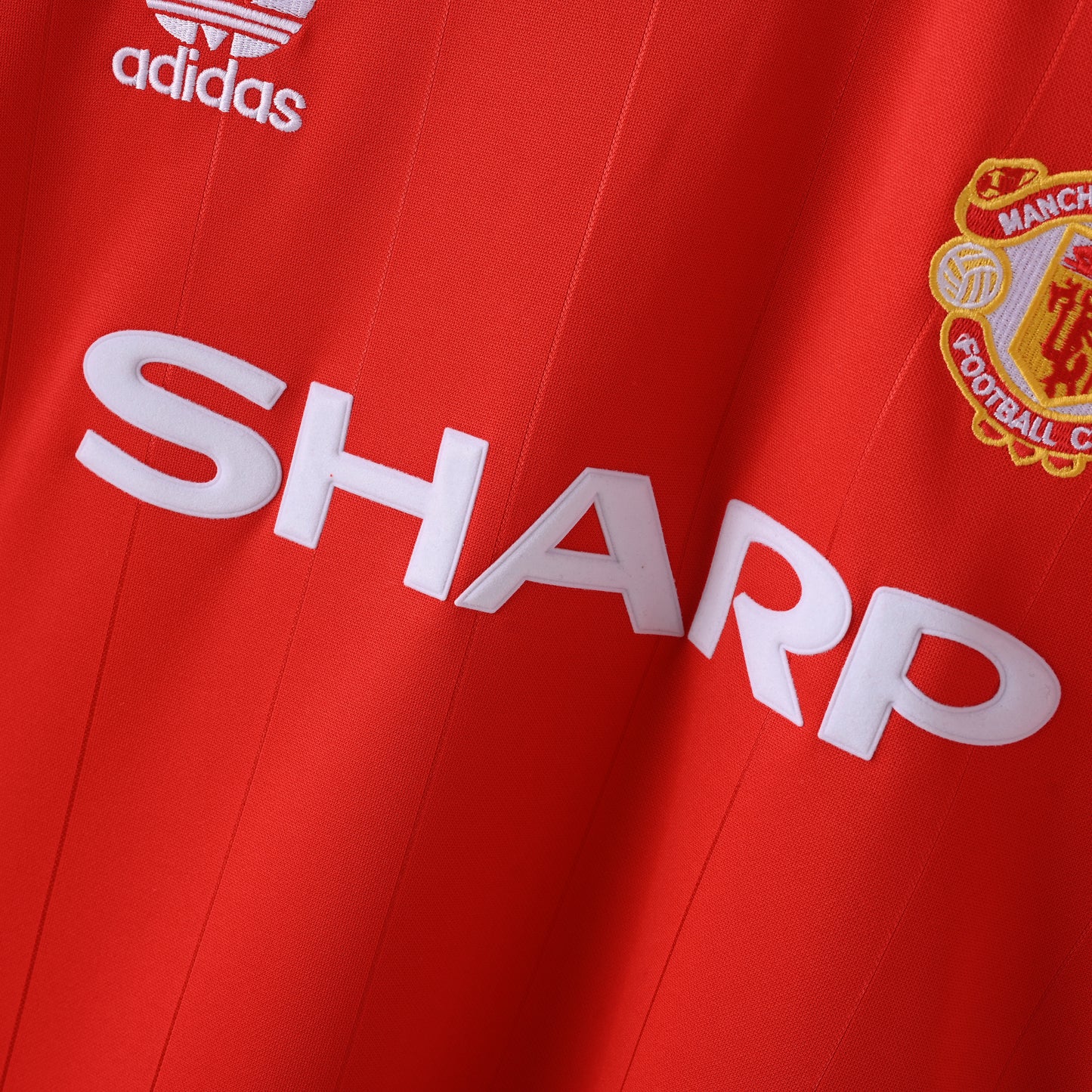 Manchester United 1983/1984 Home Jersey