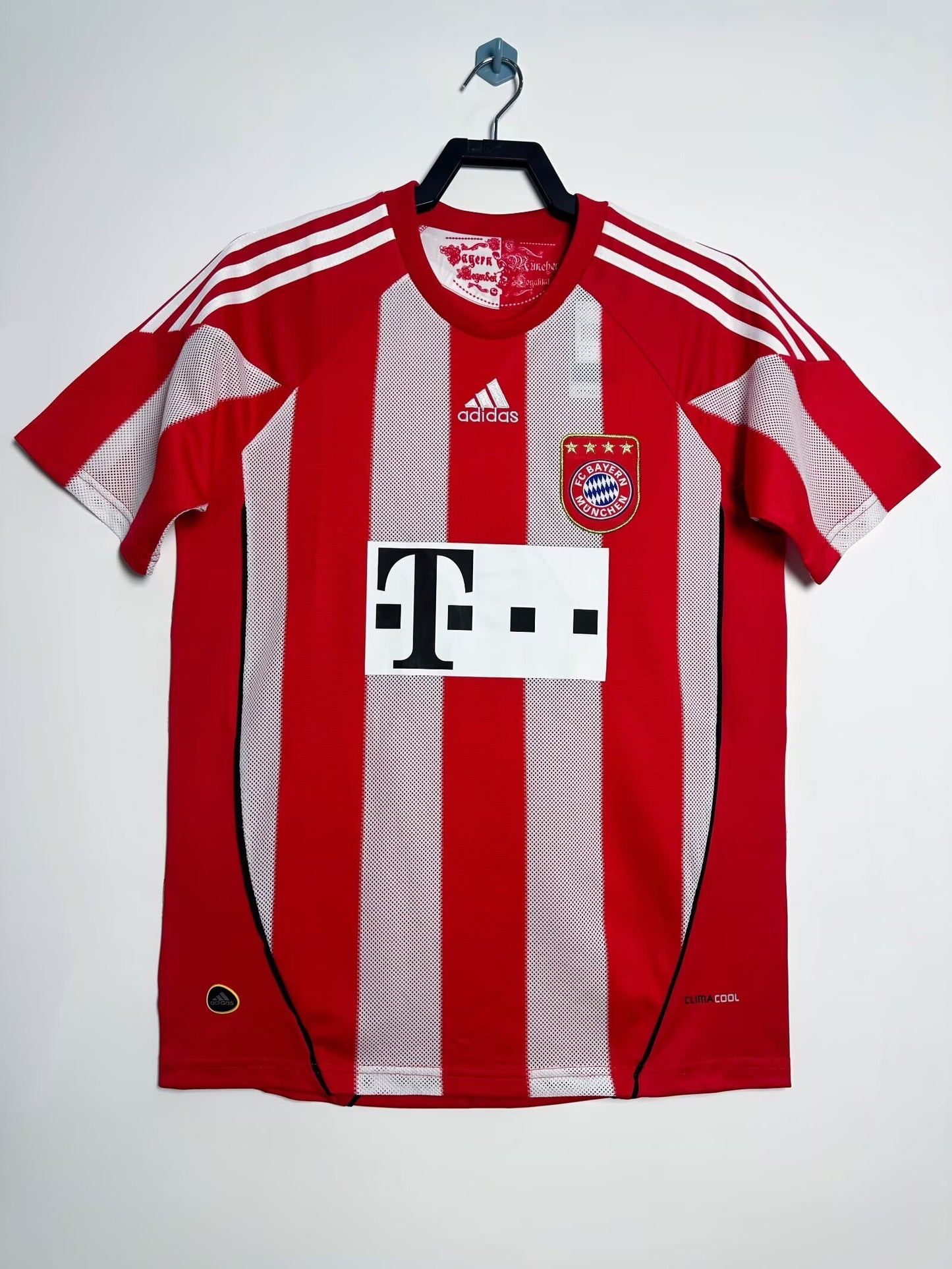 Bayern 2010/2011 Home Jersey