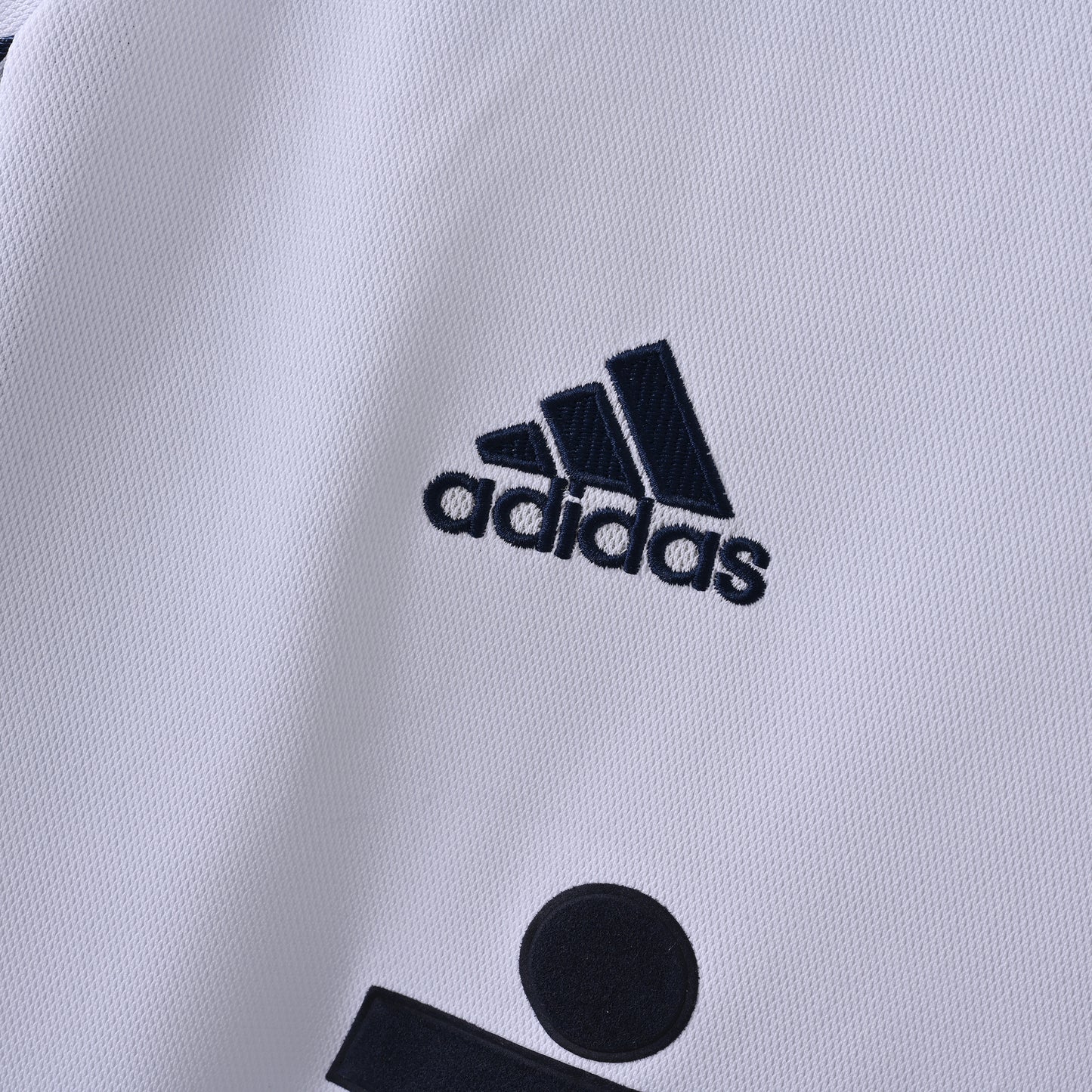 Real Madrid 2000/2001 Home Jersey