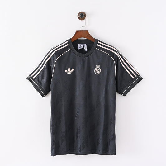 Real Madrid 2025/2026 Jersey