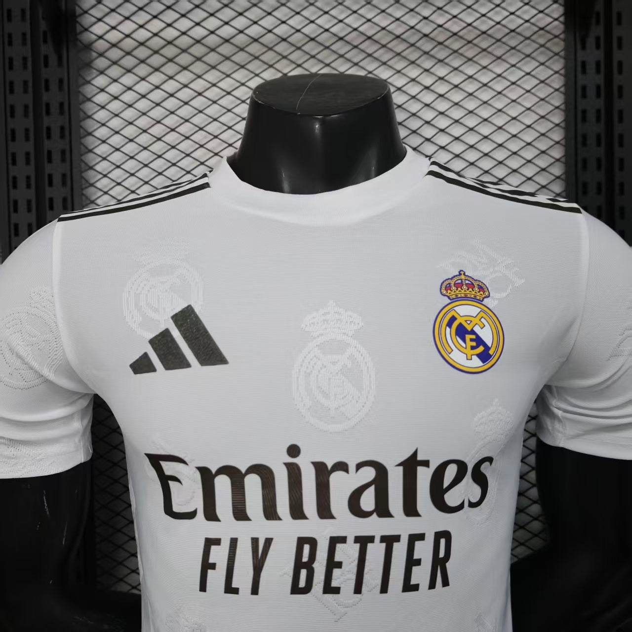 Real Madrid 2026/2027 Jersey