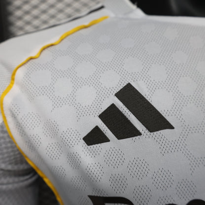 Real Madrid 2025/2026 Home Long Sleeve Jersey