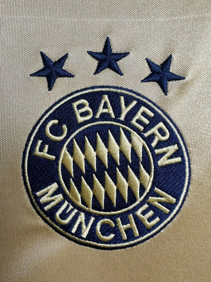 Bayern 2004/2005 Away Jersey