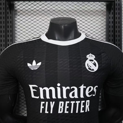Real Madrid 2025/2026 Jersey