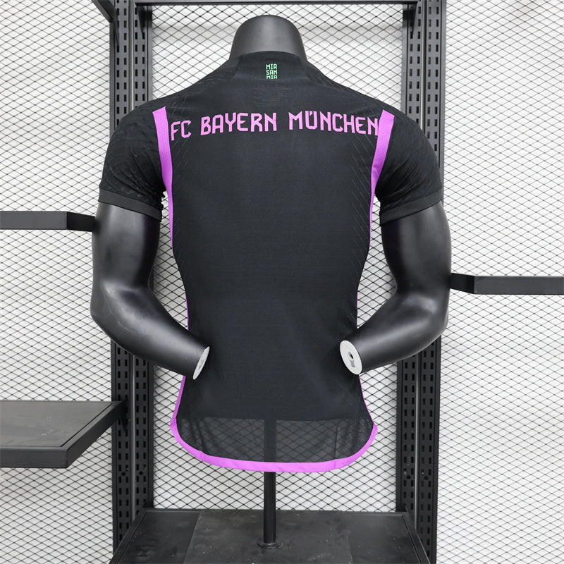 Bayern 2023/2024 Away Jersey