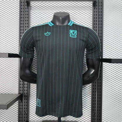 Liverpool 2025/2026 Jersey