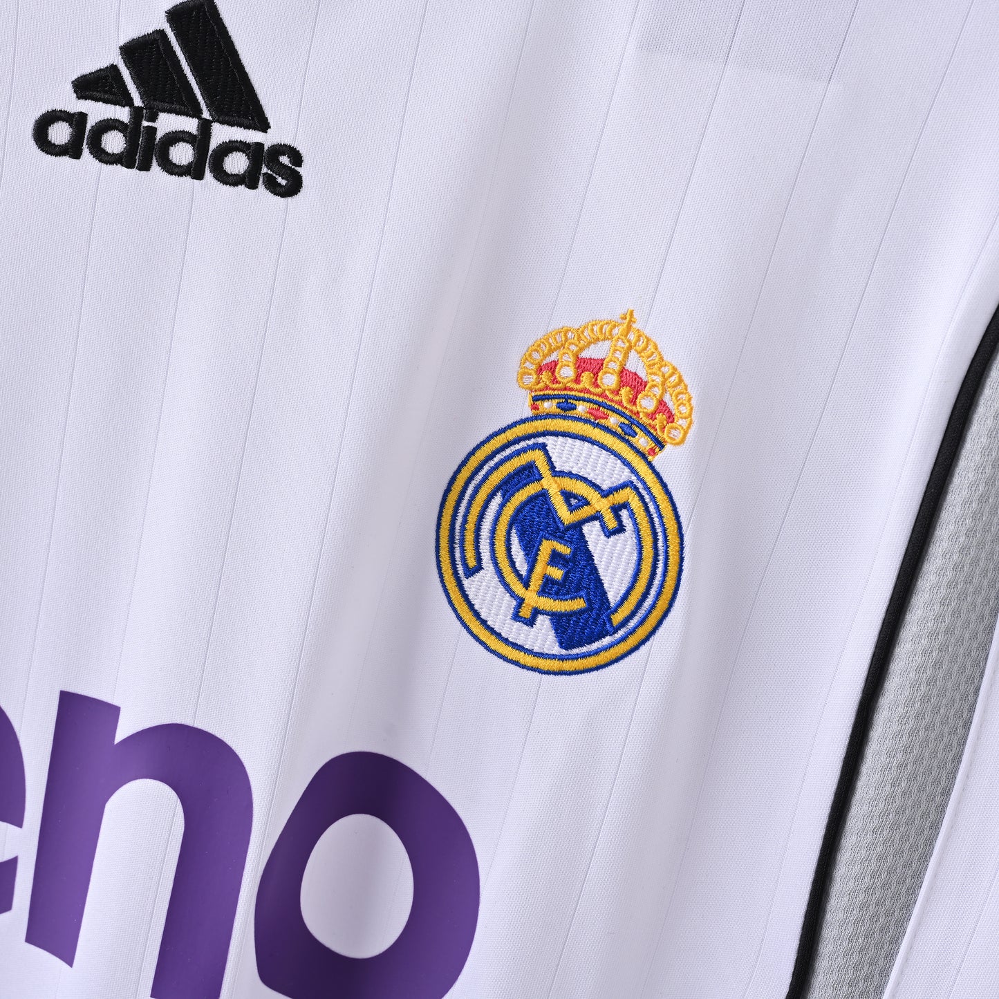 Real Madrid 2006/2007 Home Jersey