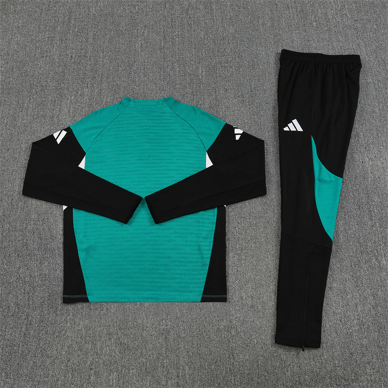 Liverpool 2025/2026 Training Suit