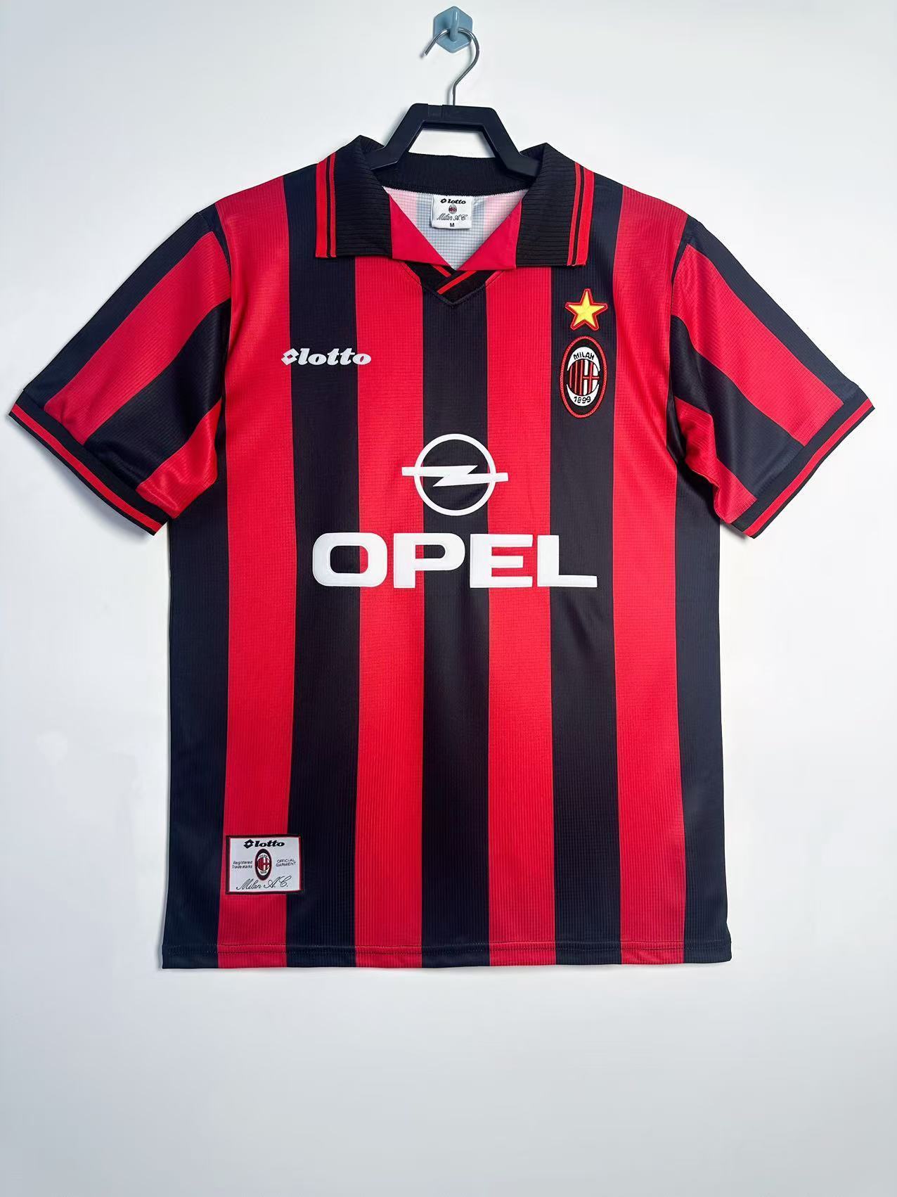 AC Milan 1997/1998 Home Jersey
