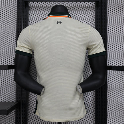 Liverpool 2021/2022 Away Jersey