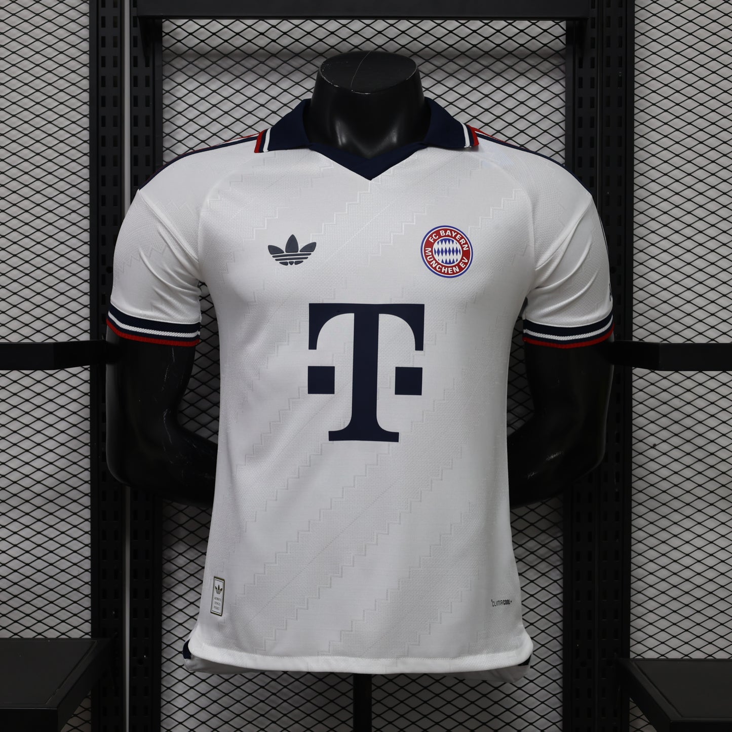Bayern 2026/2027 Away Jersey