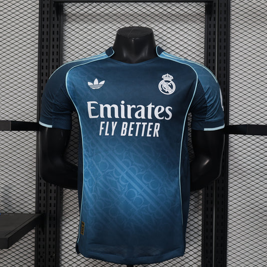 Real Madrid 2025/2026 Jersey