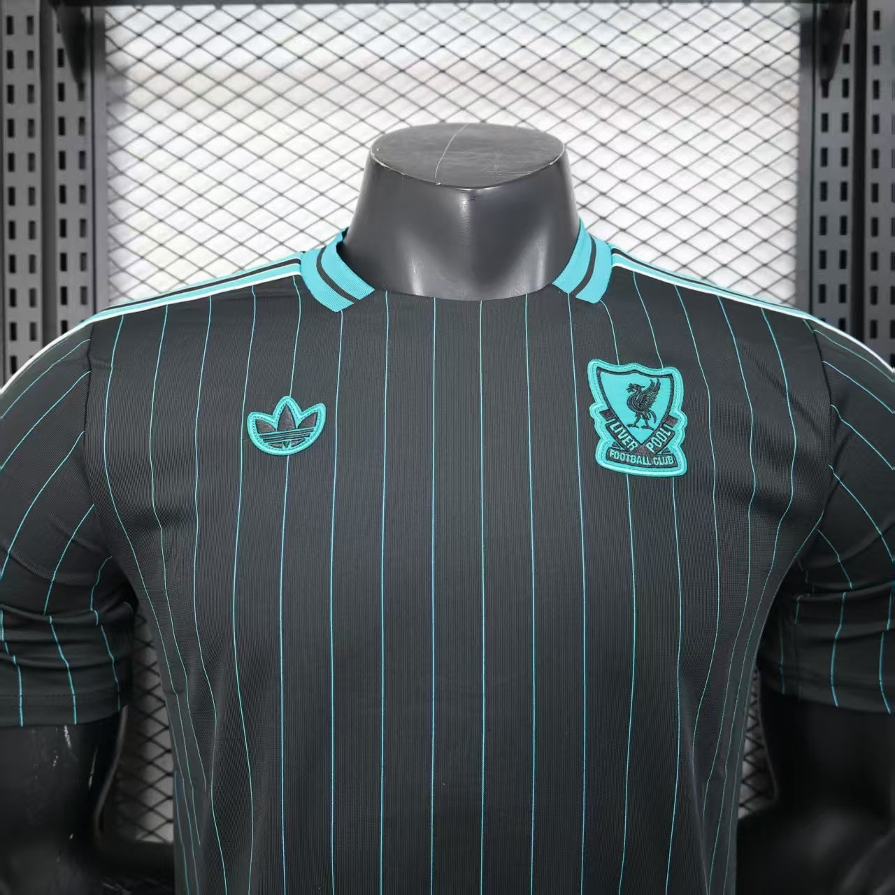 Liverpool 2025/2026 Jersey