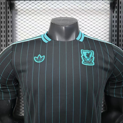 Liverpool 2025/2026 Jersey