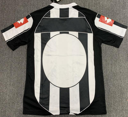 Juventus 2002/2003 Home Jersey