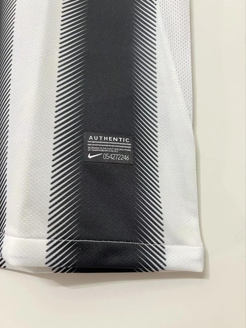 Juventus 2011/2012 Home Jersey