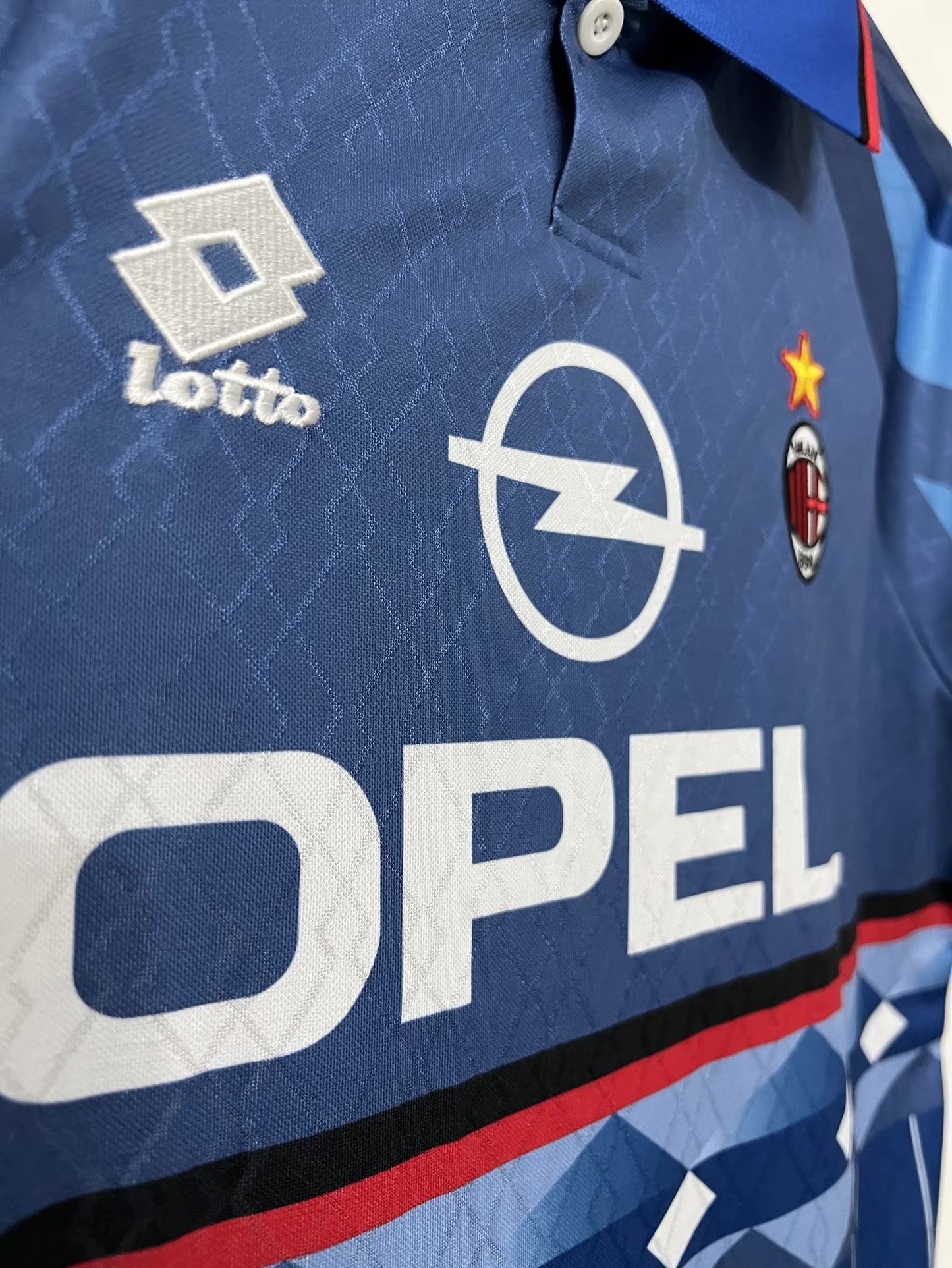 AC Milan 1995/1996 Fourth Jersey