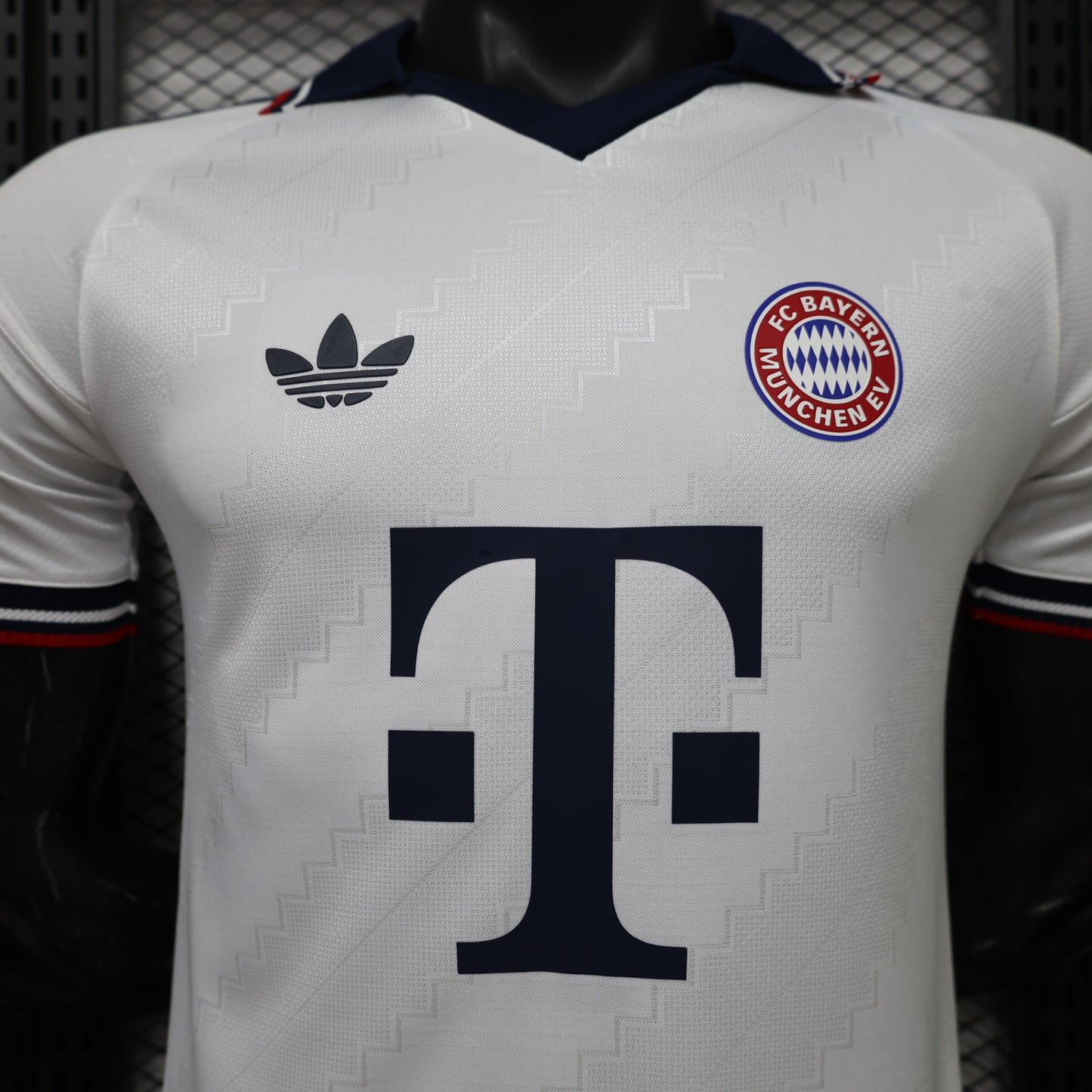Bayern 2026/2027 Away Jersey