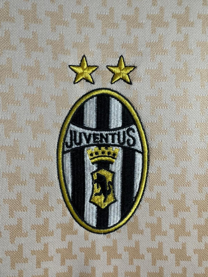 Juventus 2003/2004 Away Jersey