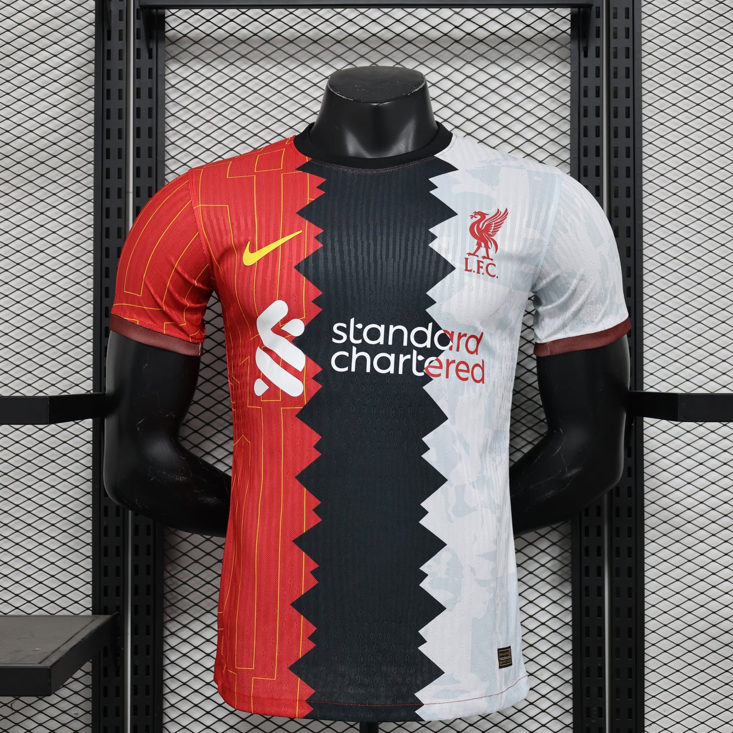 Liverpool 2024/2025 Jersey