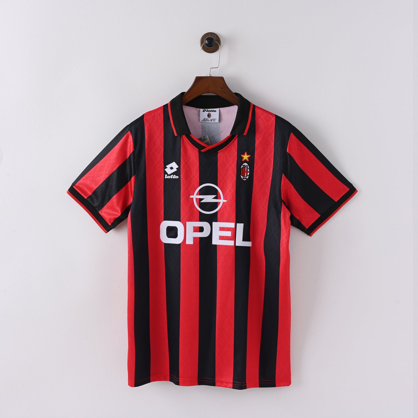 AC Milan 1995/1996 Home Jersey