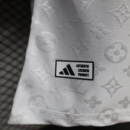 Real Madrid 2026/2027 Jersey